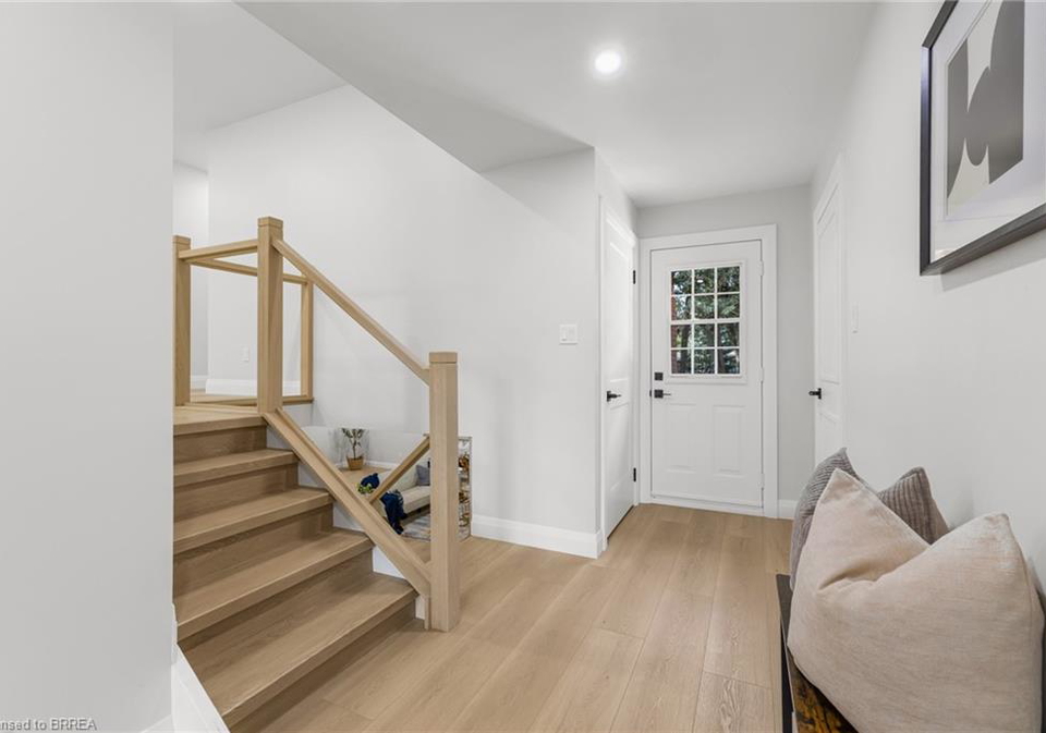 9-ventnor-court-brantford-ontario-40804783