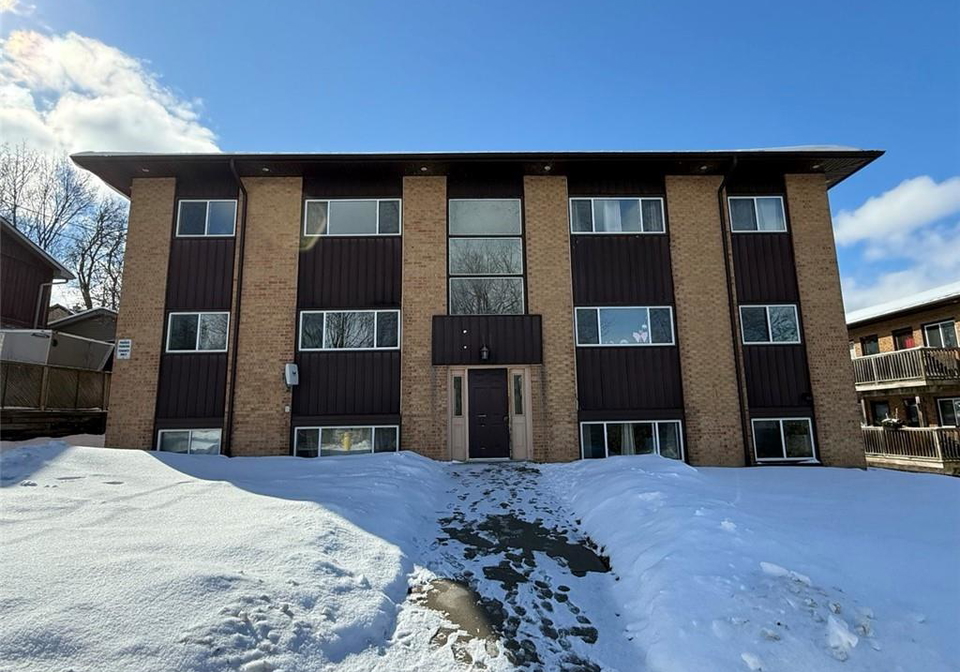 10-hungerford-road-cambridge-ontario-40804796