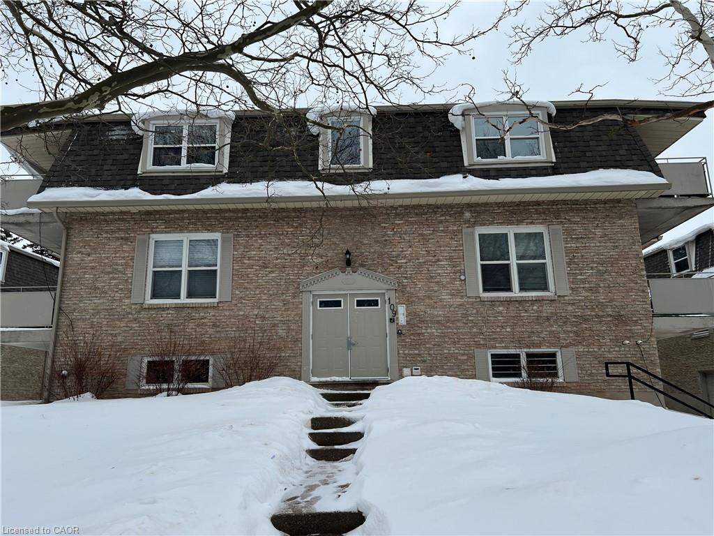 109-westmount-road-waterloo-ontario-40804820