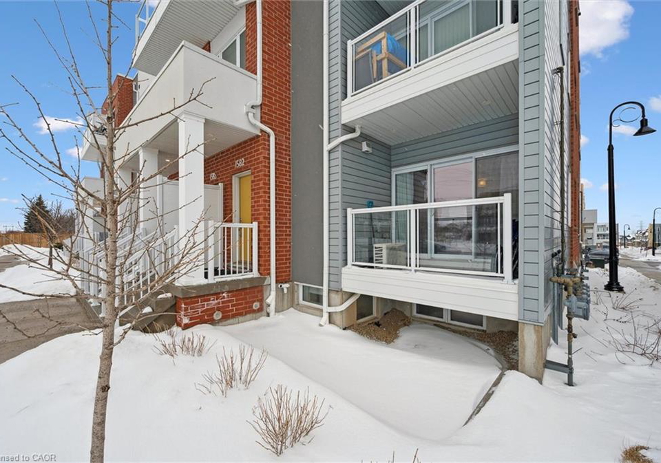 1582-fischer-hallman-road-kitchener-ontario-40804895