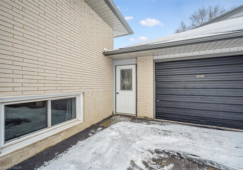 306-shelley-drive-kitchener-ontario-40805008