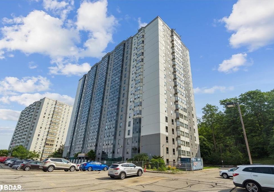 55-green-valley-drive-kitchener-ontario-40805028
