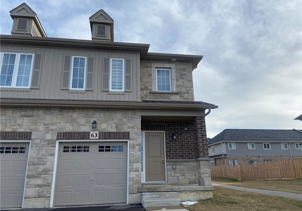63-beasley-grove-ancaster-ontario-40805056