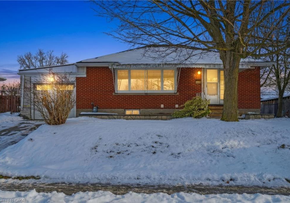 13-ridgewood-avenue-guelph-ontario-40805242