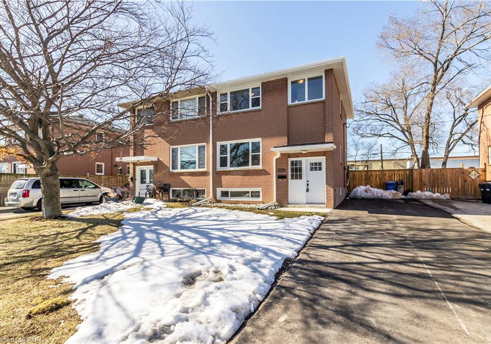 2331-barclay-road-burlington-ontario-40805291