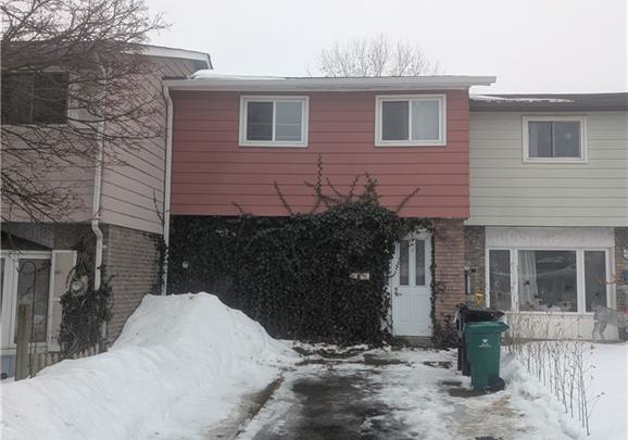 586-parkview-crescent-cambridge-ontario-40805309