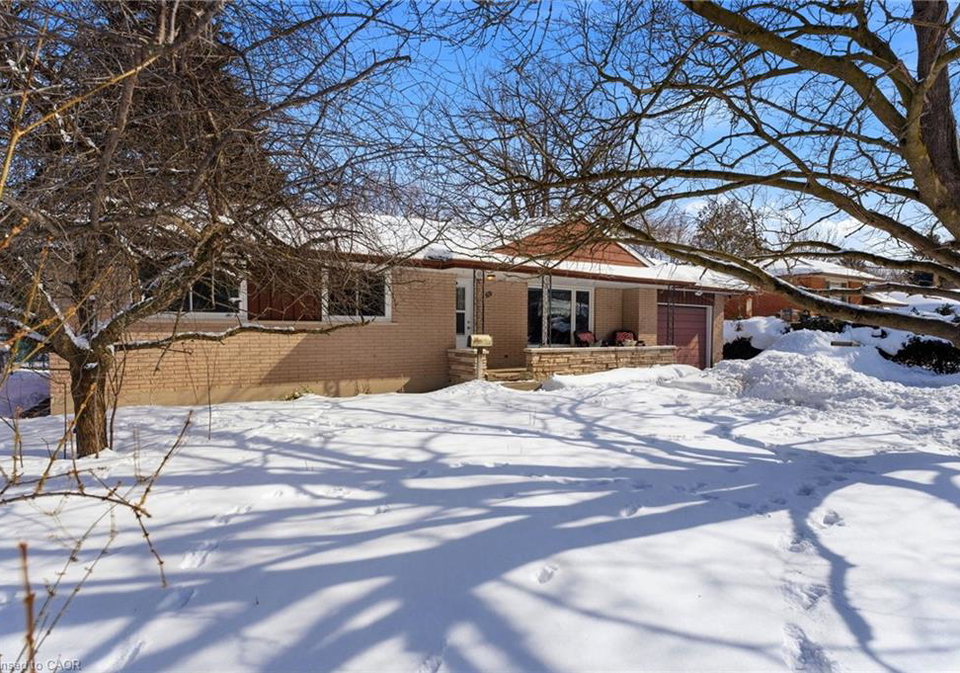 69-second-street-elmira-ontario-40805323