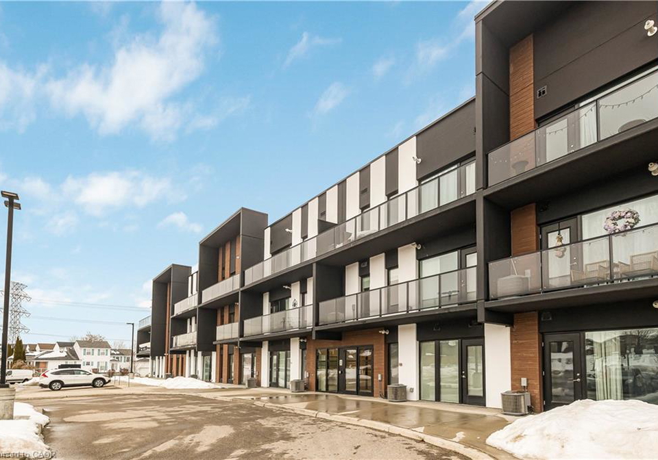 5-wake-robin-drive-kitchener-ontario-40805331