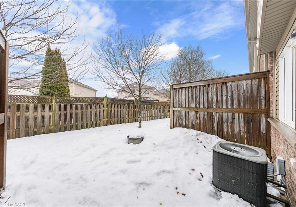 535-windflower-crescent-kitchener-ontario-40805338