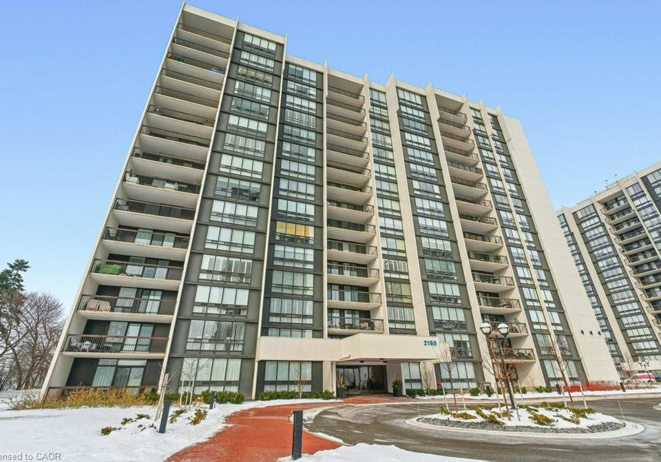 2185-marine-drive-oakville-ontario-40805384