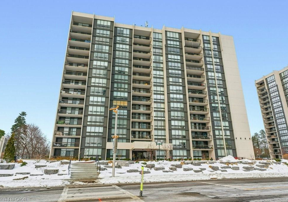 2185-marine-drive-oakville-ontario-40805384