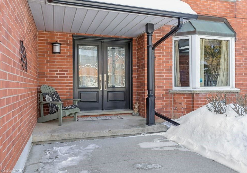 148-cowan-boulevard-cambridge-ontario-40805386