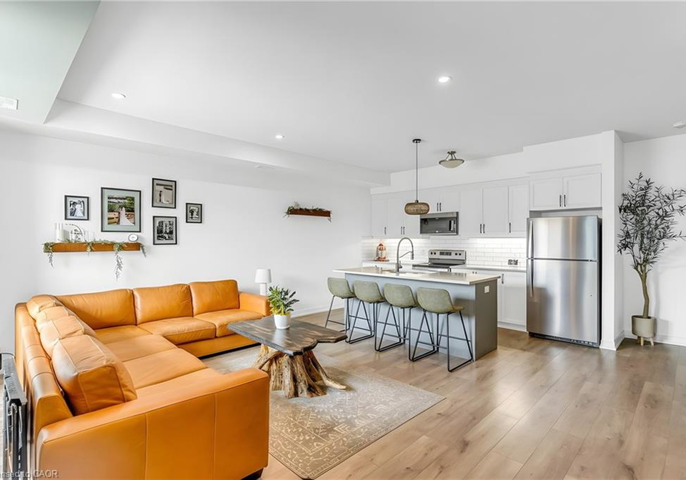 261-woodbine-avenue-kitchener-ontario-40805409