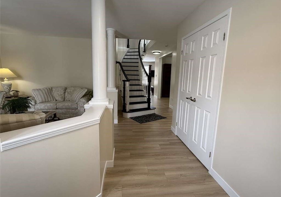 156-lynnette-drive-hamilton-ontario-40805414