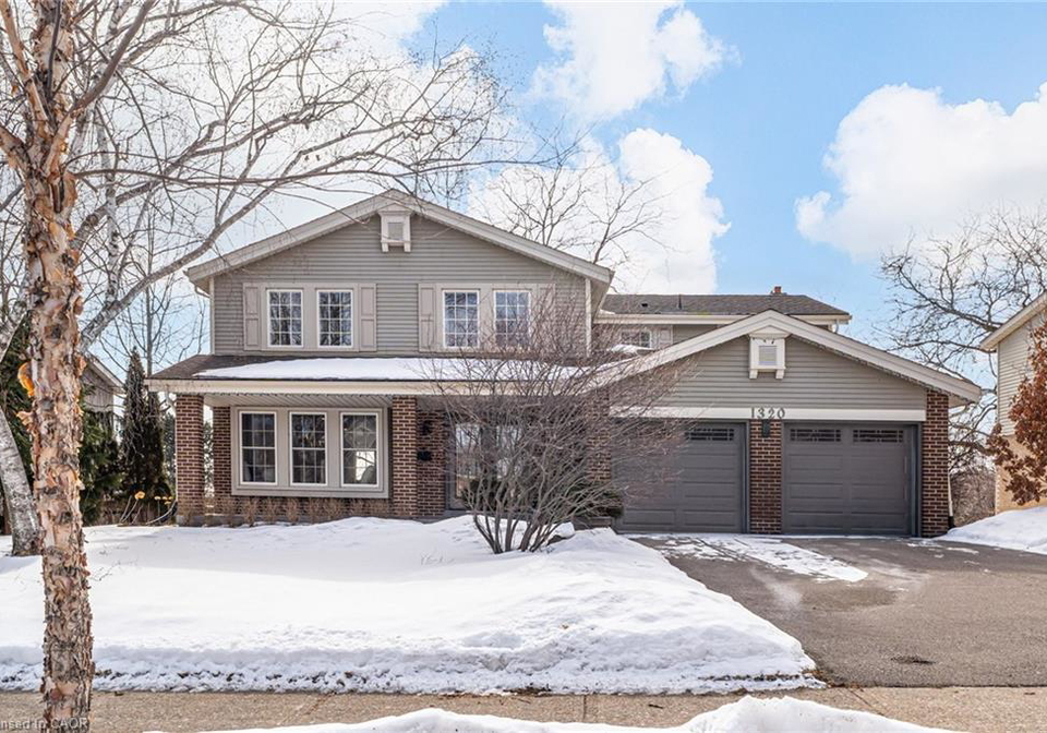 1320-monmouth-drive-burlington-ontario-40805468