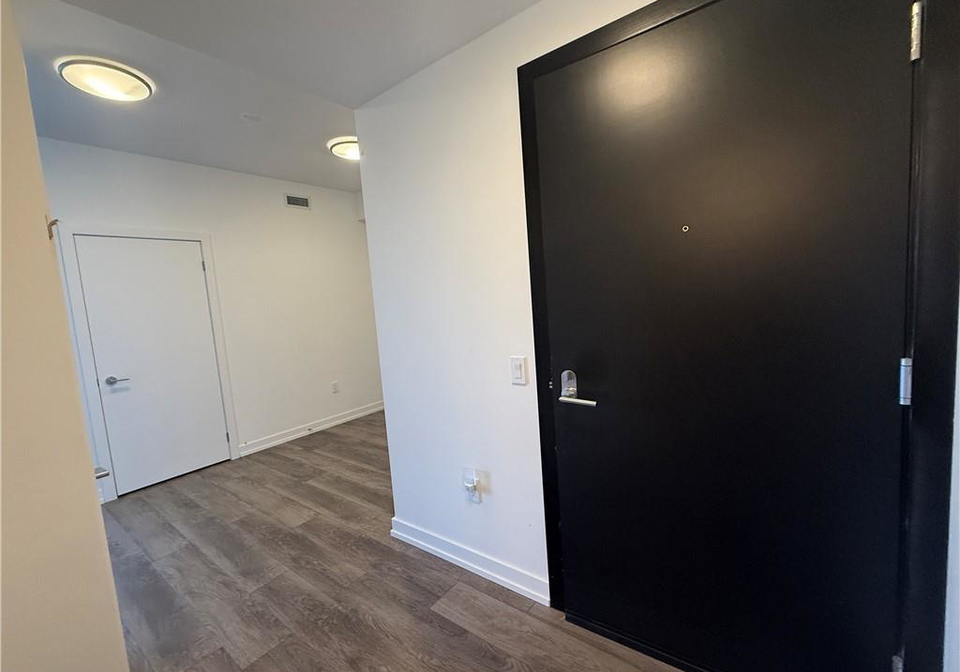 5-wellington-street-kitchener-ontario-40805505