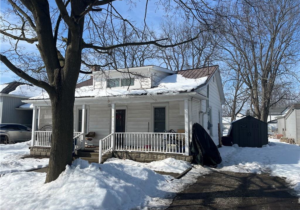 152-elm-street-bothwell-ontario-40805519