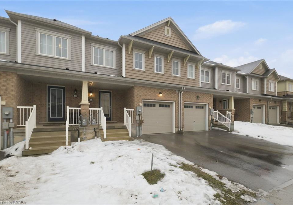 126-munro-circle-brantford-ontario-40805535
