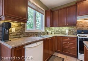 126-falconridge-drive-kitchener-ontario-40805539