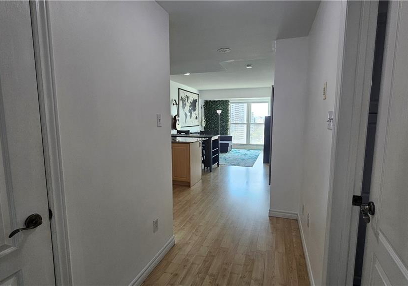 135-james-street-s-hamilton-ontario-40805565