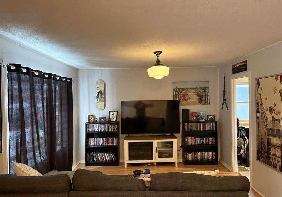 42-avenue-road-cambridge-ontario-40805578