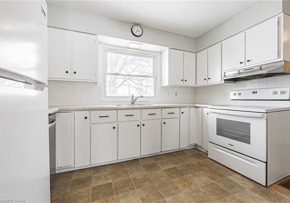646-alder-street-w-haldimand-ontario-40805580