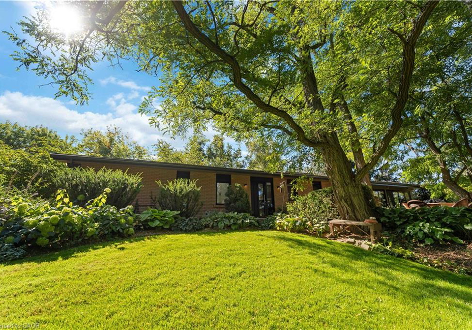 154-middletown-road-dundas-ontario-40805584