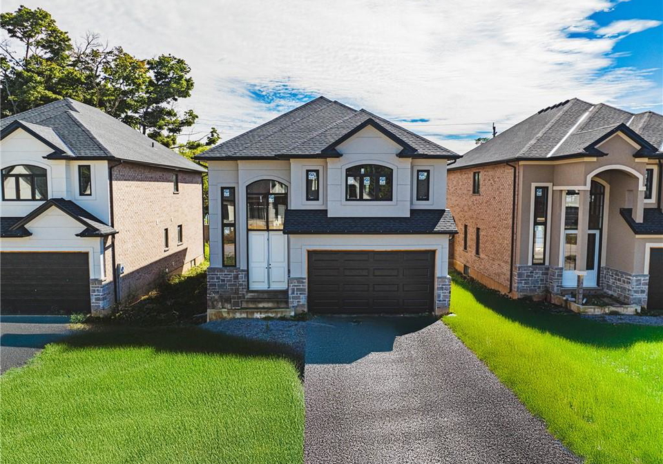 40-cesar-place-ancaster-ontario-40805608