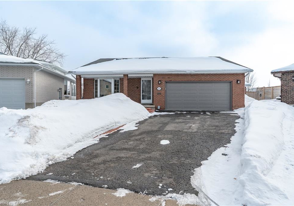 88-old-forest-crescent-kitchener-ontario-40805634