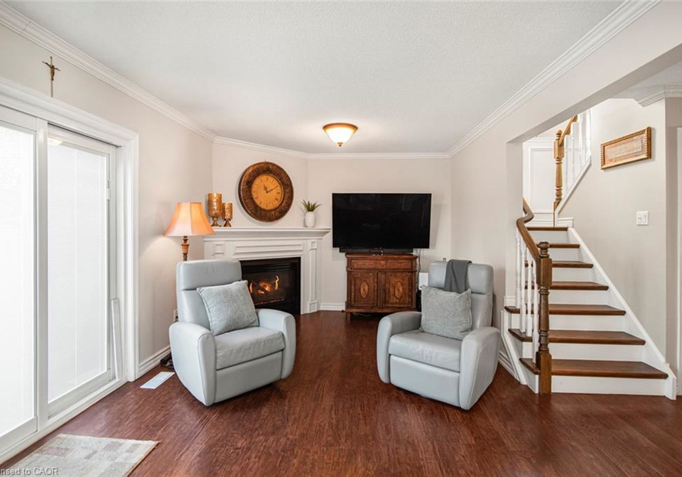 27-beaverton-drive-hamilton-ontario-40805654
