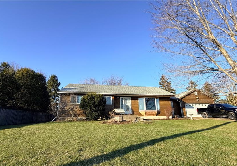 4021-perth-line-56-e-milverton-ontario-40805657
