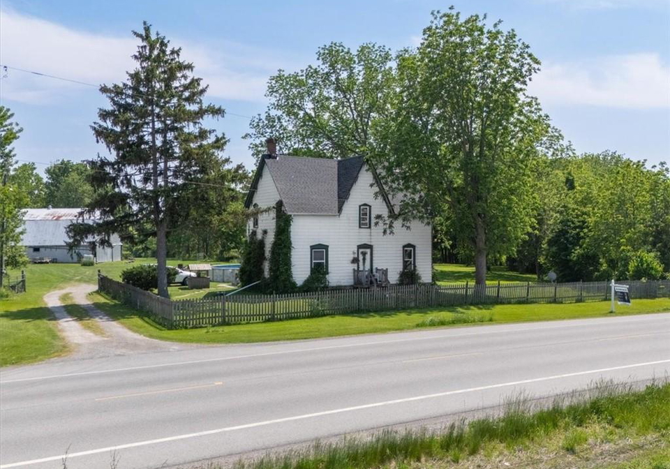 5914-canborough-road-west-lincoln-ontario-40805669