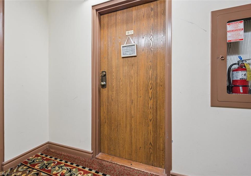 55-green-valley-drive-kitchener-ontario-40805683