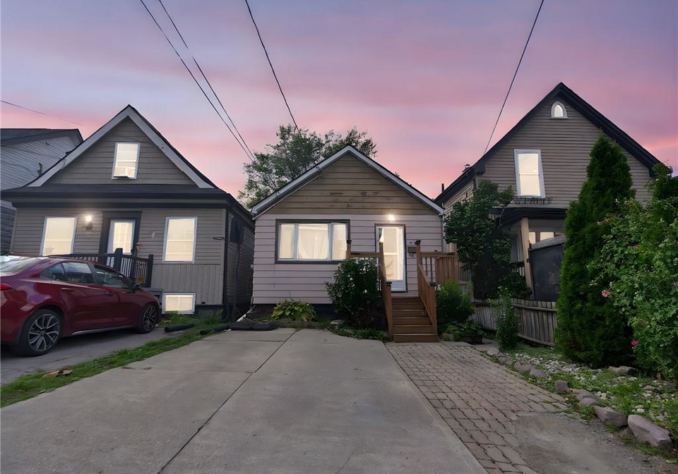 210-east-24th-street-hamilton-ontario-40805700