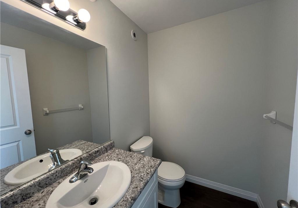 24-morrison-road-kitchener-ontario-40805708