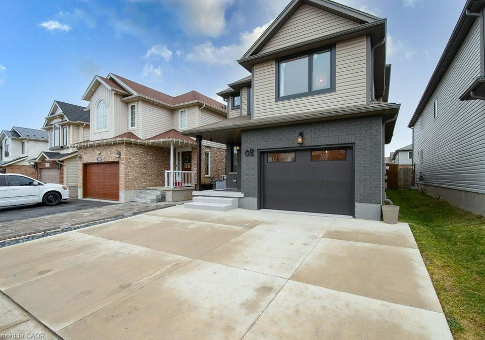 62-tottenham-street-kitchener-ontario-40805711