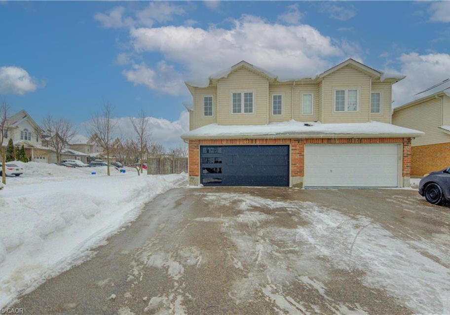 40-red-clover-crescent-kitchener-ontario-40805731