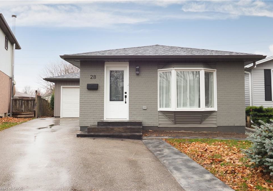 28-nautical-road-brantford-ontario-40805757