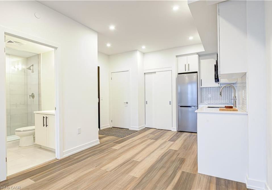 15-wellington-street-kitchener-ontario-40805783