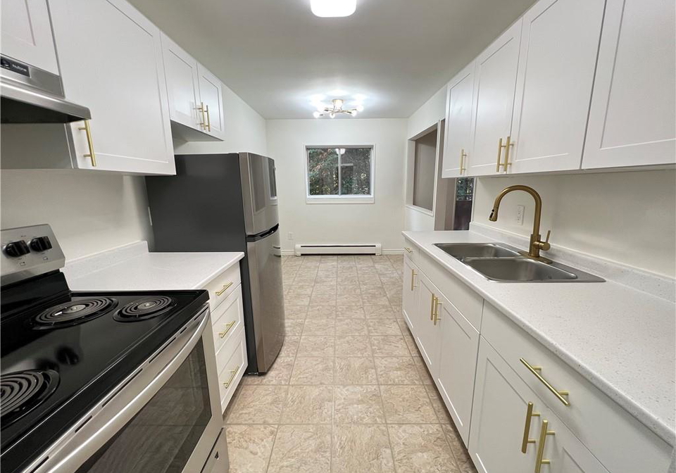 475-parkside-drive-waterloo-ontario-40805804