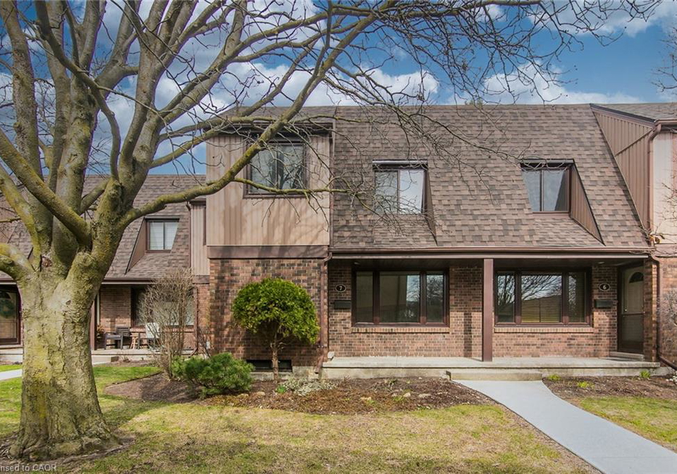 279-sandowne-drive-waterloo-ontario-40805811