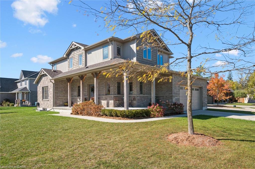 8-griffith-court-listowel-ontario-40805840