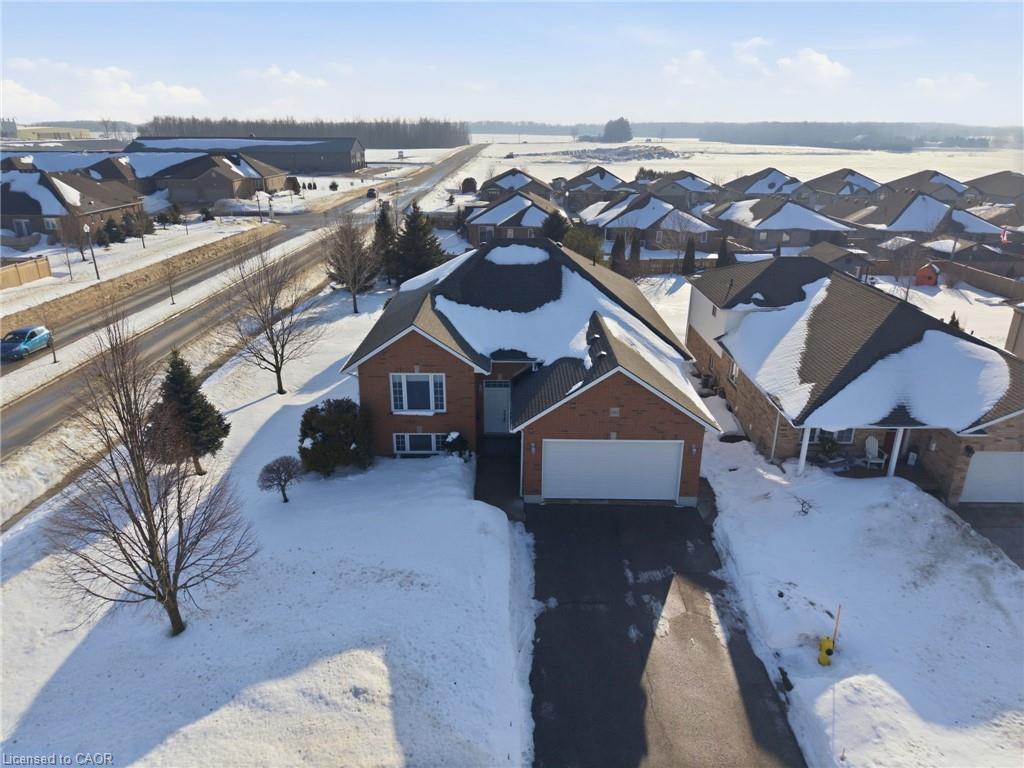 110-armstrong-street-w-listowel-ontario-40805851
