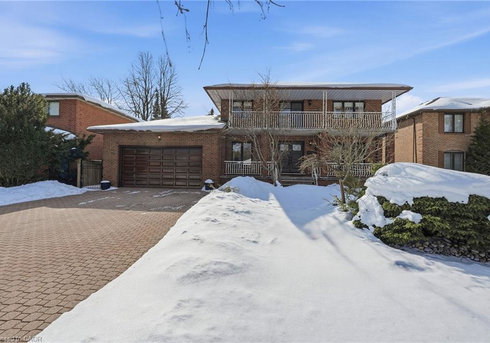 383-scenic-drive-hamilton-ontario-40805855