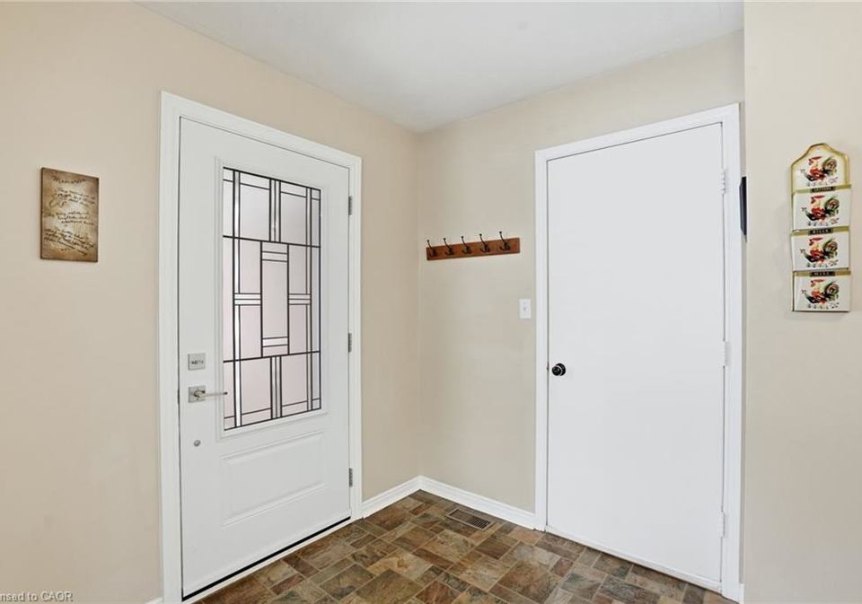 52-winnett-street-n-cayuga-ontario-40805856