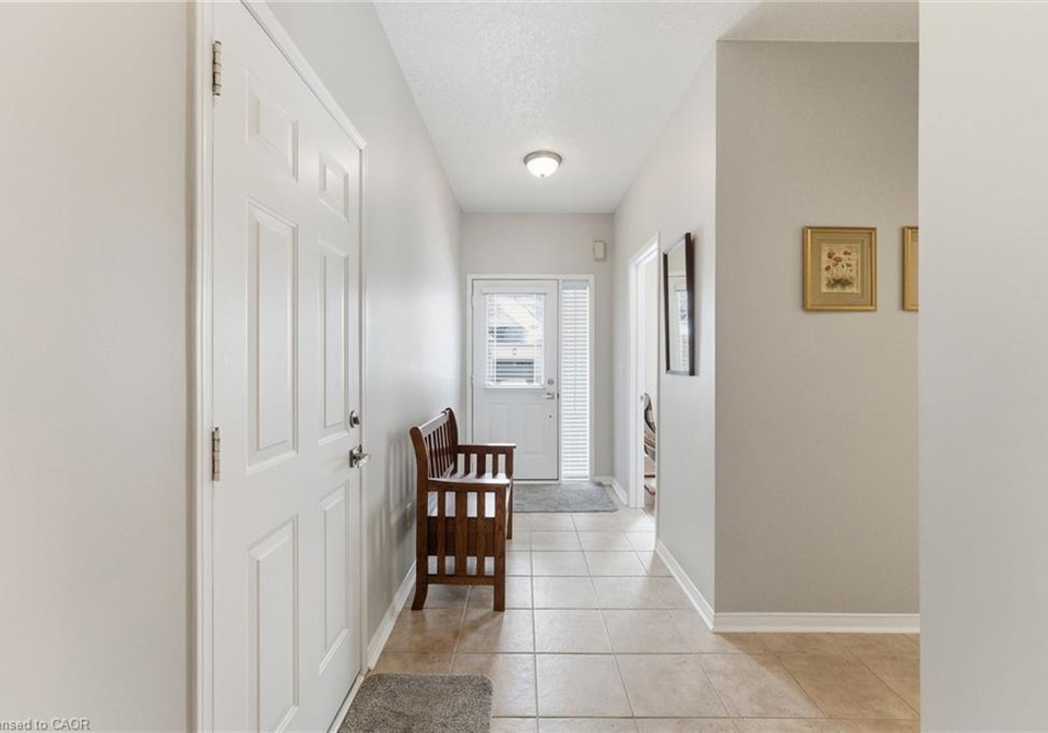 40-wesleyan-court-hamilton-ontario-40805866