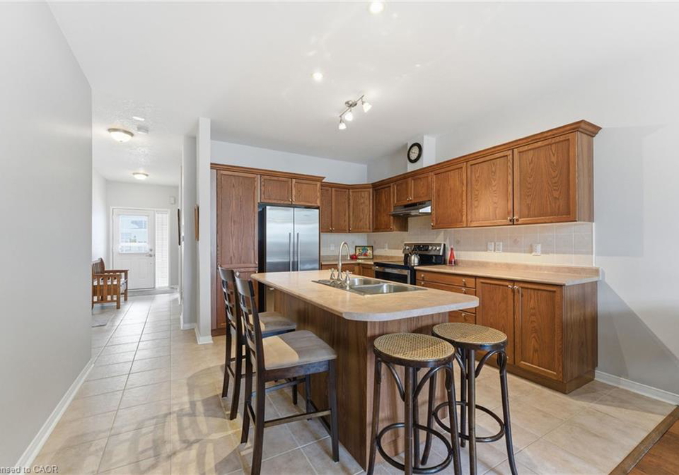 40-wesleyan-court-hamilton-ontario-40805866