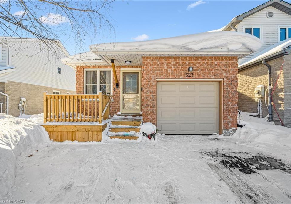 527-mctavish-street-fergus-ontario-40805901