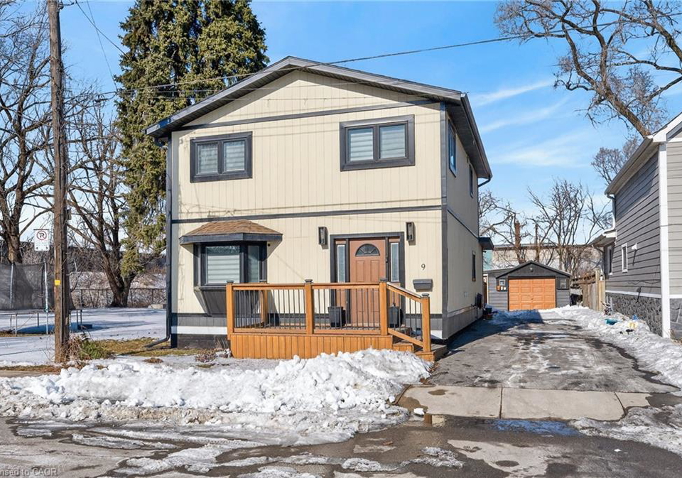 9-bayside-avenue-hamilton-ontario-40805910