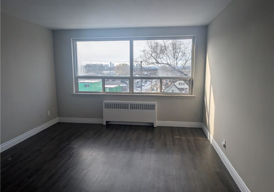 b-468-ottawa-street-n-hamilton-ontario-40805925